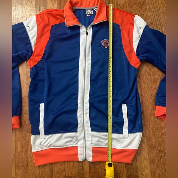 Knicks Zipway warm up jacket. NWOT. Size XLT - Picture 7 of 8